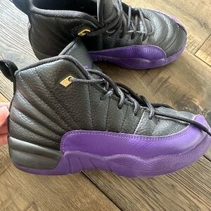 Nike Jordan 23 Black and Purple Sneakers with Leather Upper